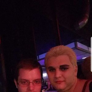 Meet your Posher, Robert